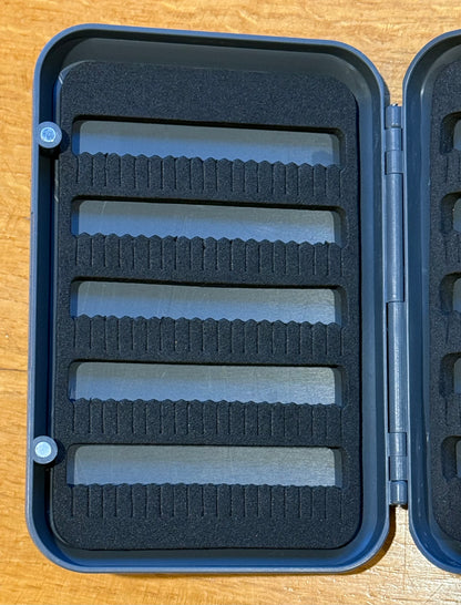 Medium double side fly box.